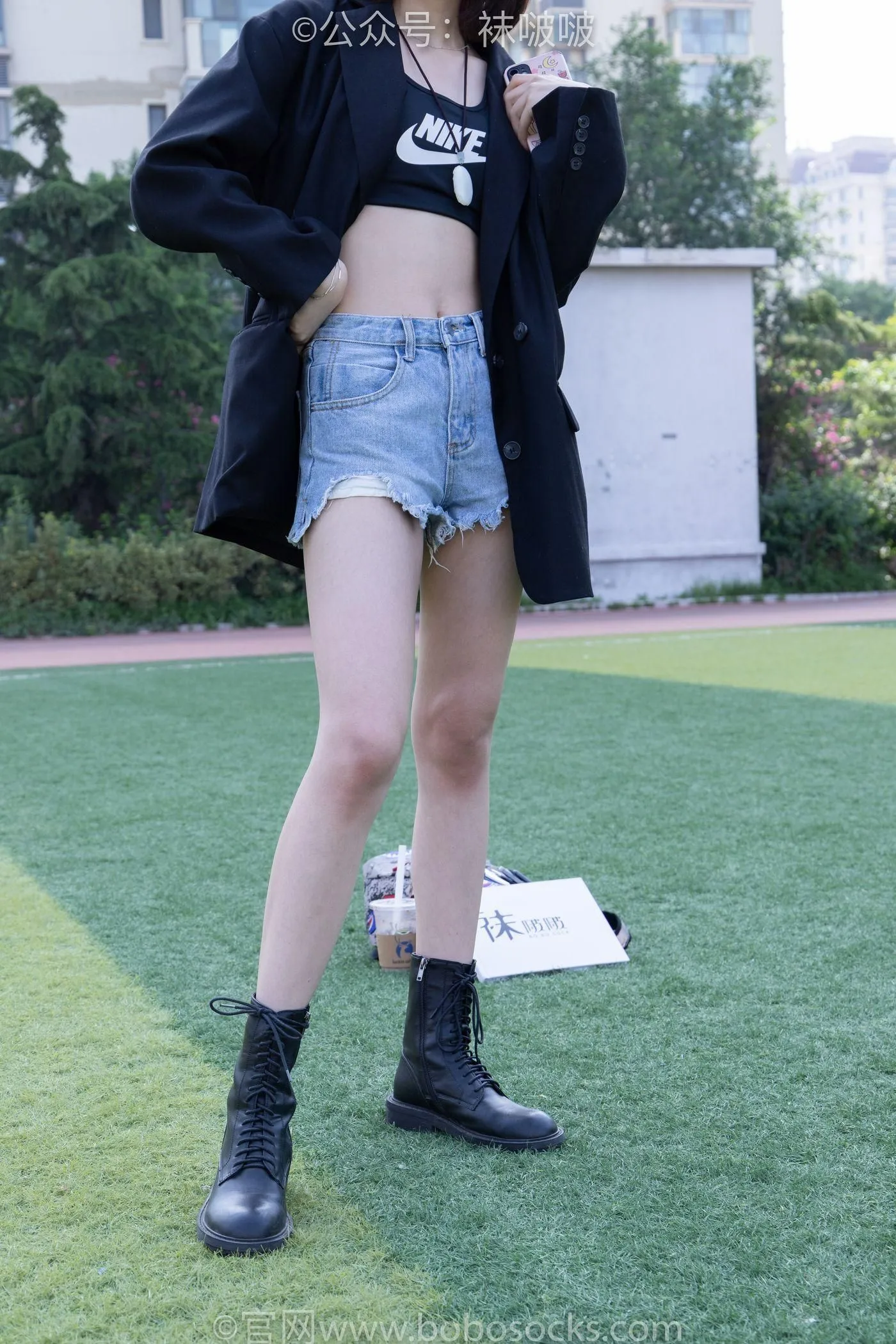 [BoBoSocks袜啵啵]NO.010 小甜豆-马丁靴、白色短棉袜、裸足 [117P]插图6